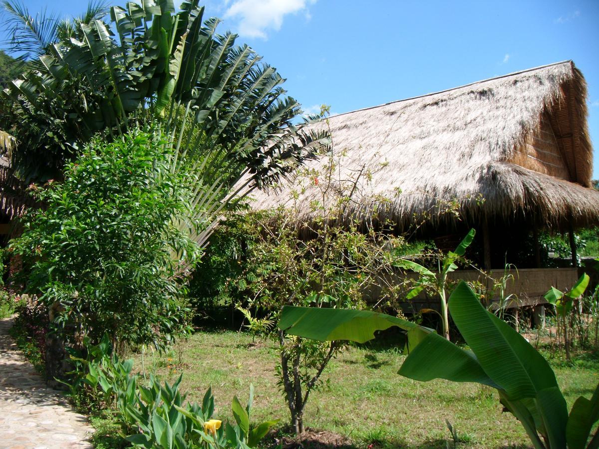 Bacoma Guesthouse Kep Buitenkant foto